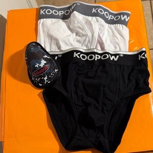 2 Pr Youth Briefs with Cup